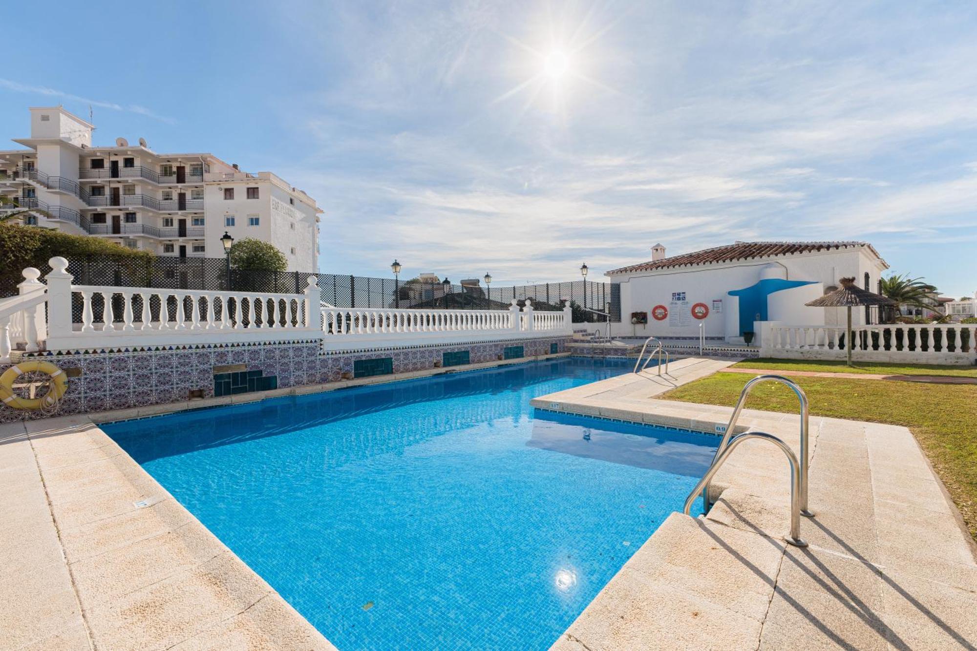 Cosy Apartment In Verano Azul 内尔哈 外观 照片